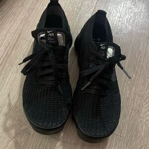 Nike vm-fk 3 size 8 never worn